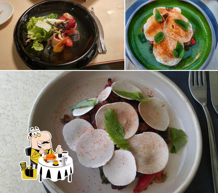 Еда в "Twins Garden"