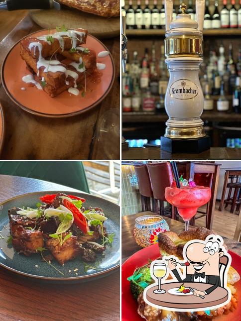 Blue bird bar and bistro