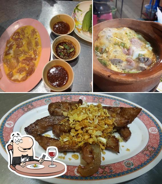 หมูจุ่ม ลาดหญ้า สาขา3