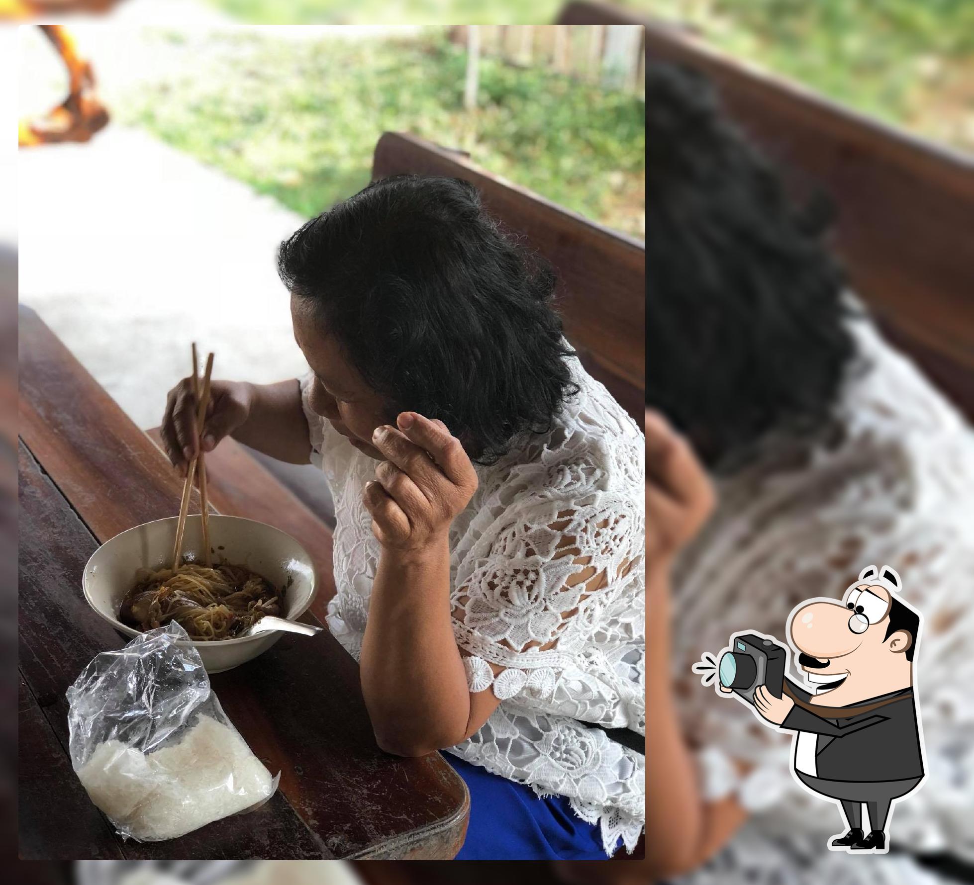 ก๋วยเตี๋ยวศาลาหมื่นลี้
