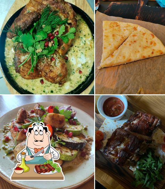 Свиные ребрышки в "Сациви"