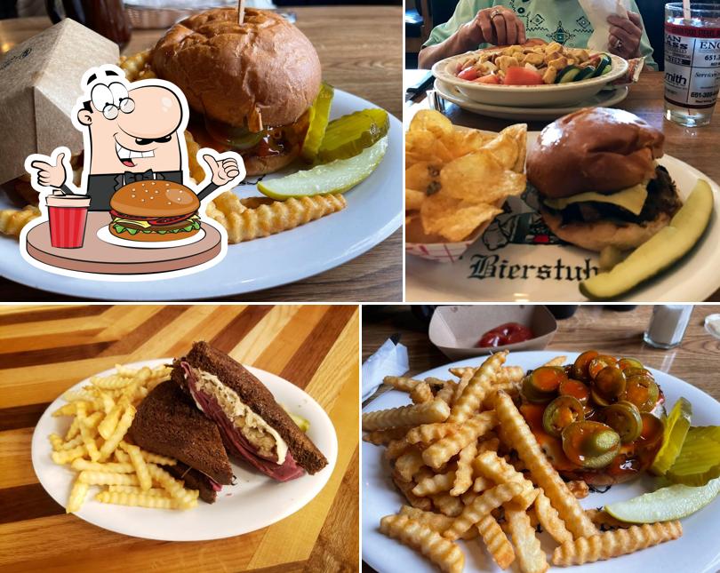 RW's Bierstube Bowl and Grill