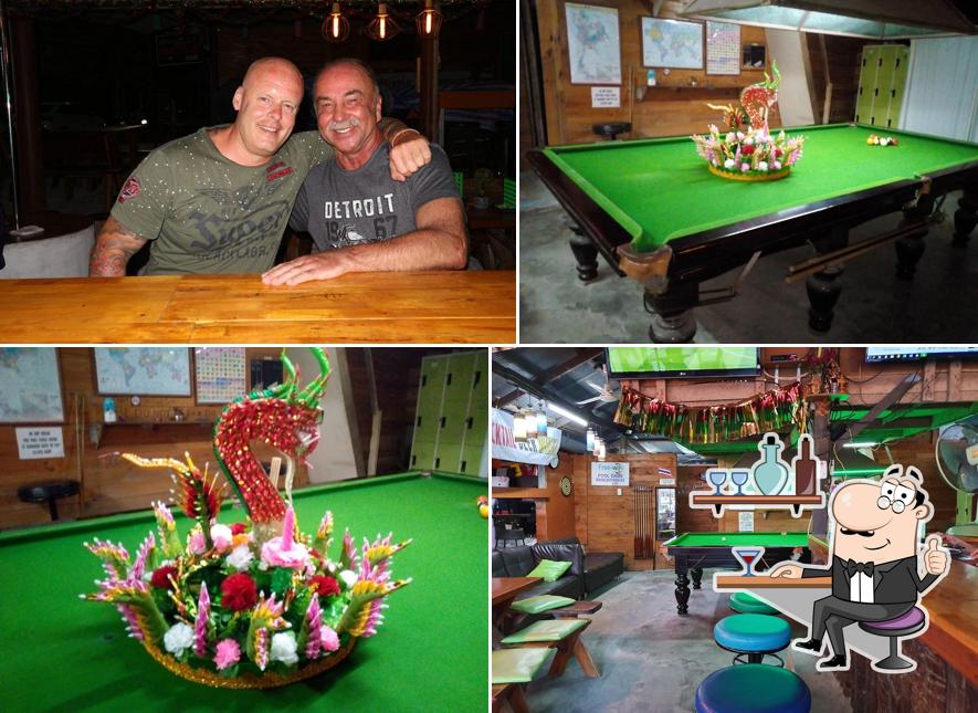 Marine Bar