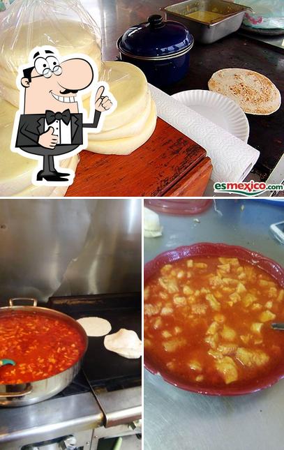 Los Compadres Cafe
