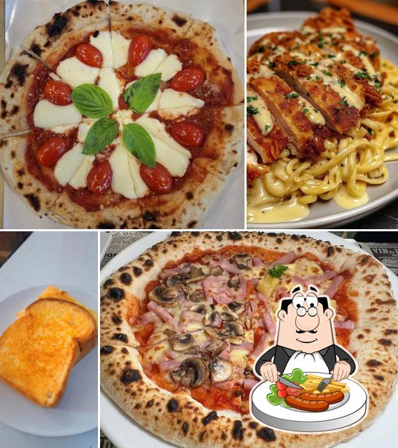 Pasta Hamburg & Neapolitan Pizza