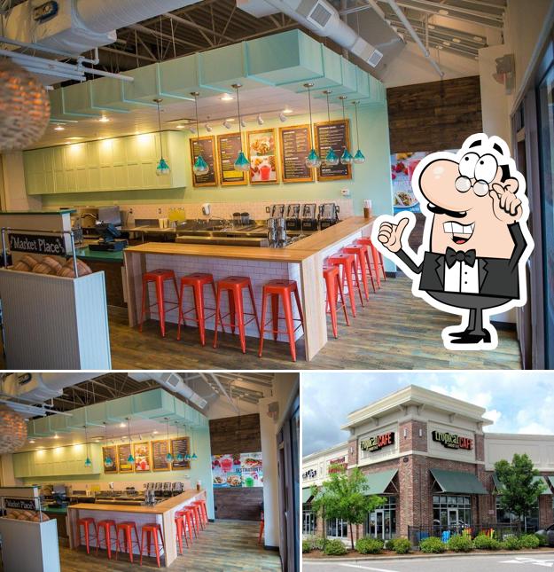 Tropical Smoothie Cafe