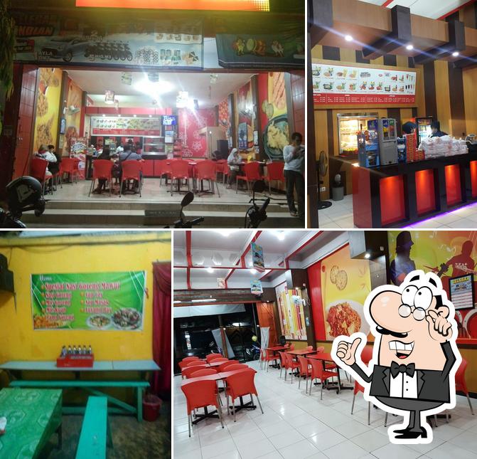 Rocket Chicken Pare