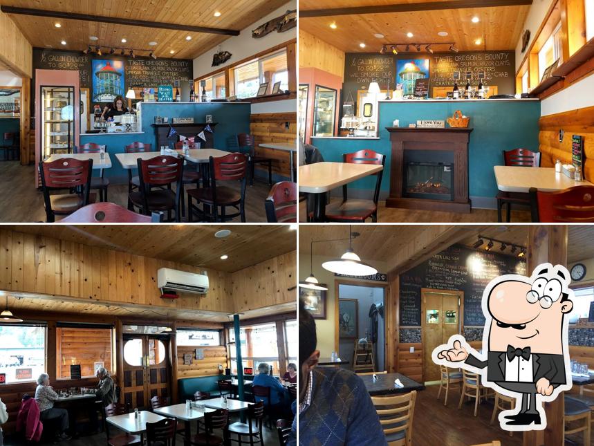 Harbor Light Restaurant