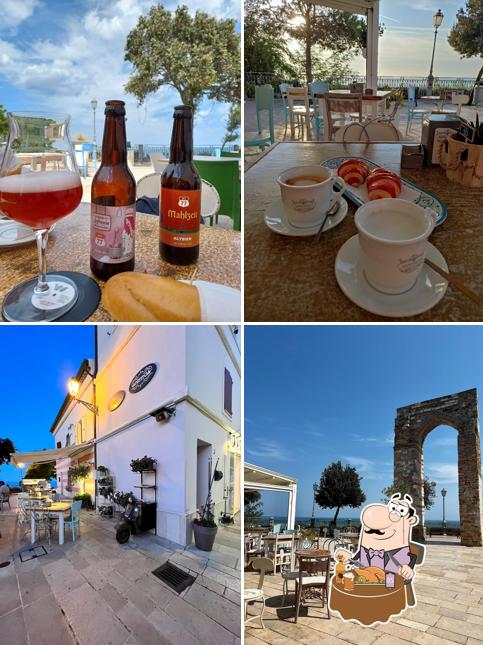Le Petit Cafe