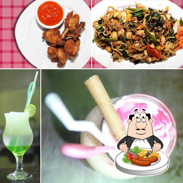 R-Mars Restaurant & CAFE