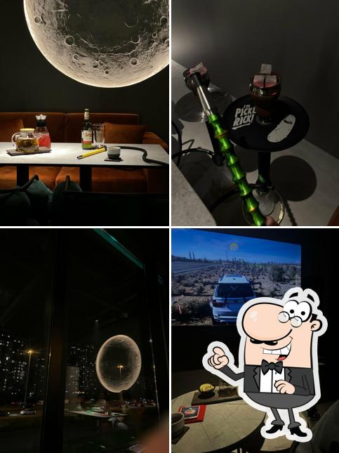 Moon Lounge