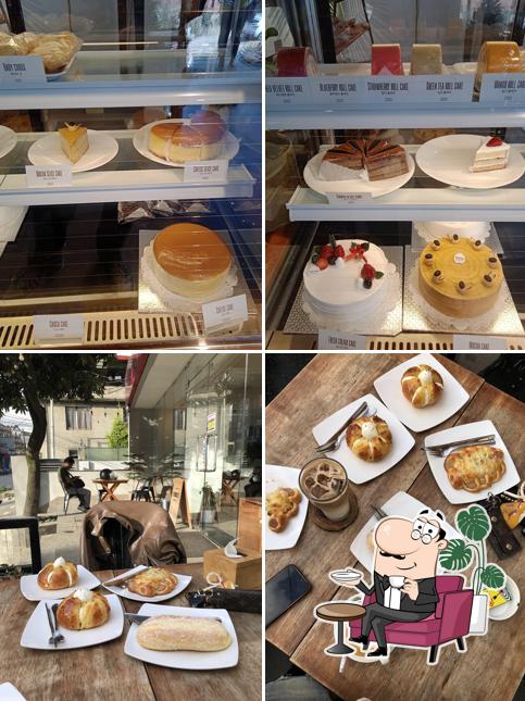 12 Baskets Bakery & Café