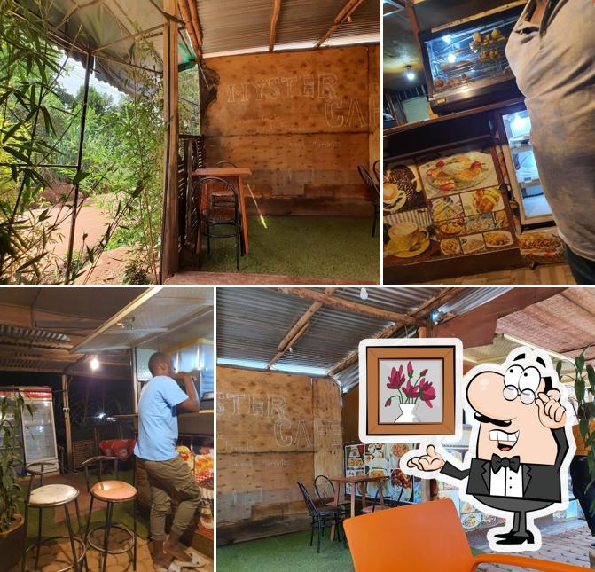 Myster Cafe