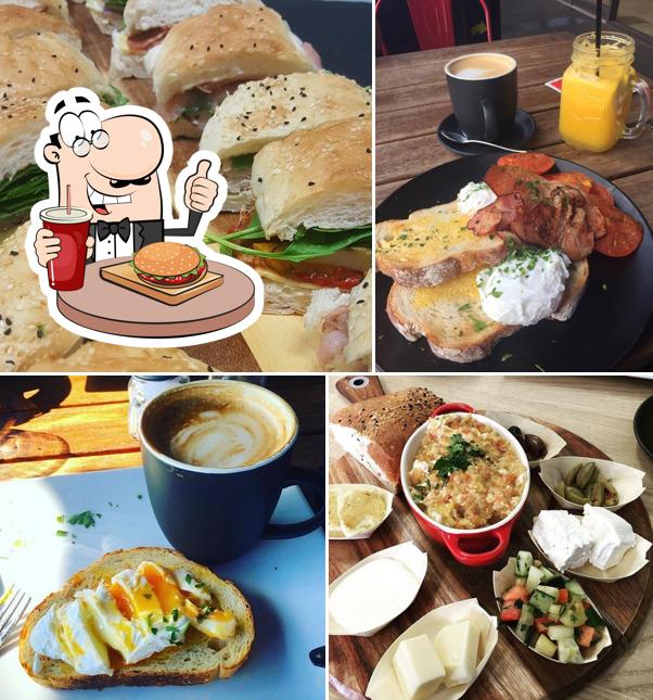 Siesta Cafe & Deli
