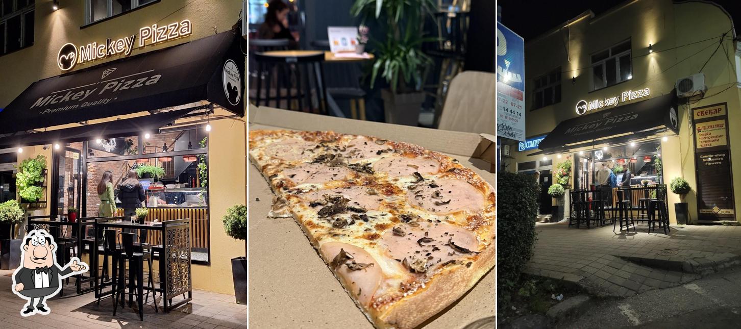 Mickey Pizza
