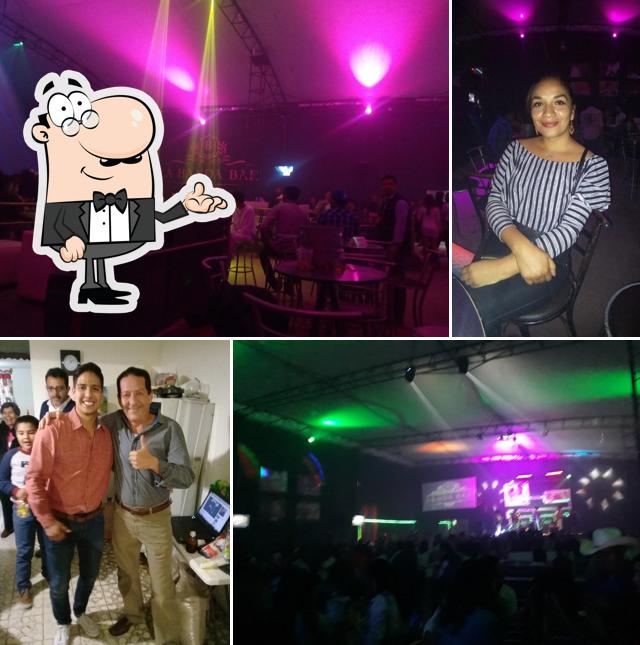 Band Bar