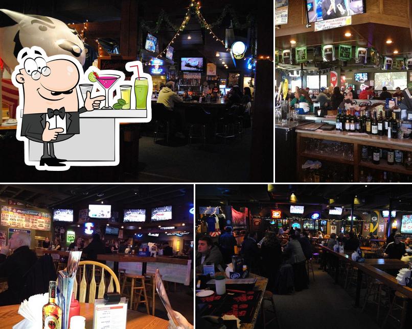 Tanners Bar & Grill
