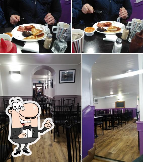 Silver Lounge Cafe