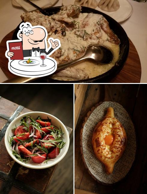 Еда в "Эларджи"