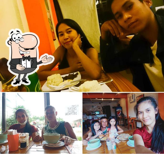 Island choice Restaurant caticlan