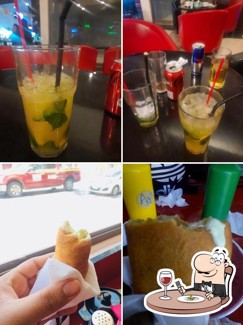 Chamos Café