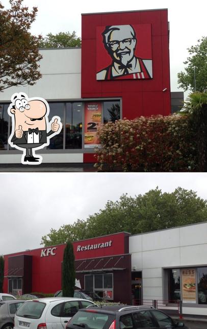 KFC Tours