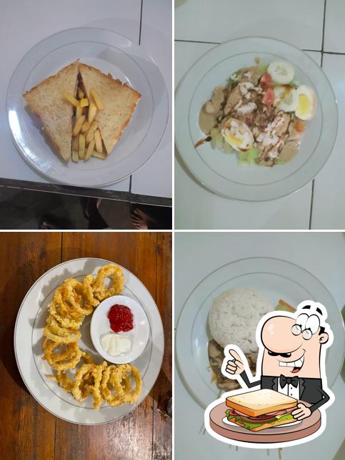 FAMILY CAFE