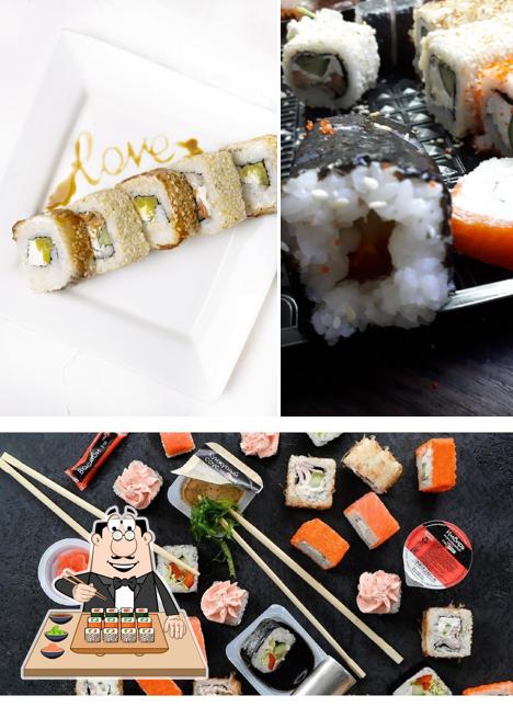 Закажите разные сеты суши