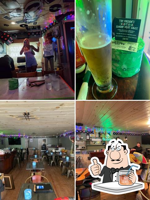 Crazy Country Club
