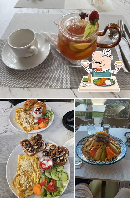 Nezonya Café