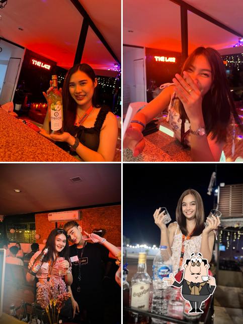 The Lake เดอะเลค