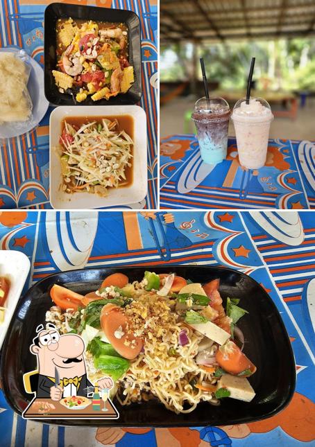 ร้านตำฮิมฮั้ว ส้มตำ ยำแซ่บ