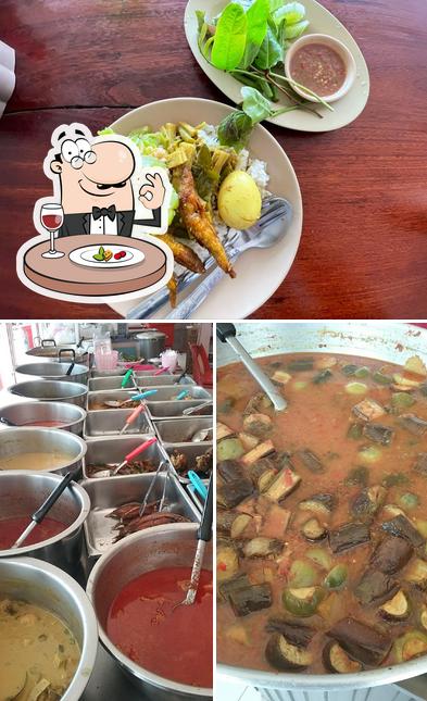ร้านอาหารยีหลี - Yee‘Lee local food (Halal)