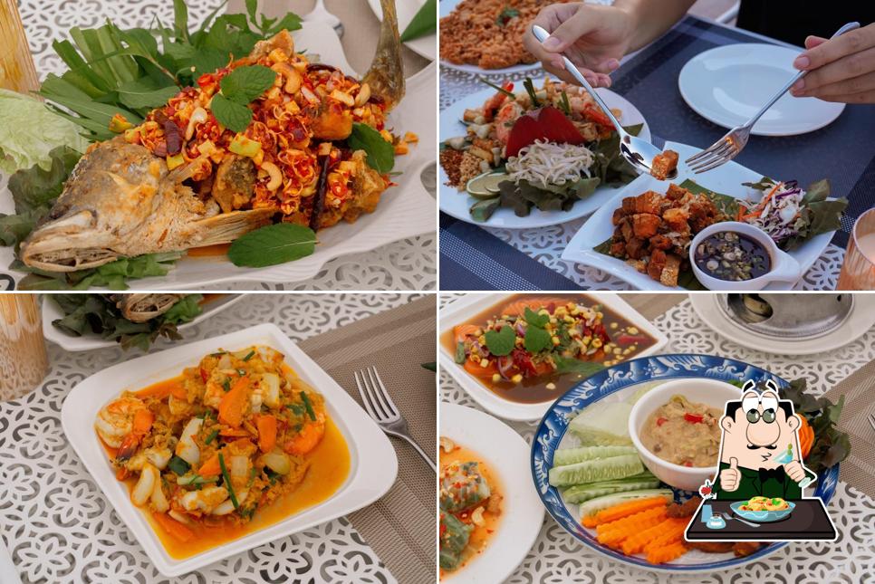 Riverside Cafe & Restaurant - ริเวอร์ไซด์ คาเฟ่ & เรสเตอรองท์