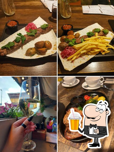 Хоспер Хаус