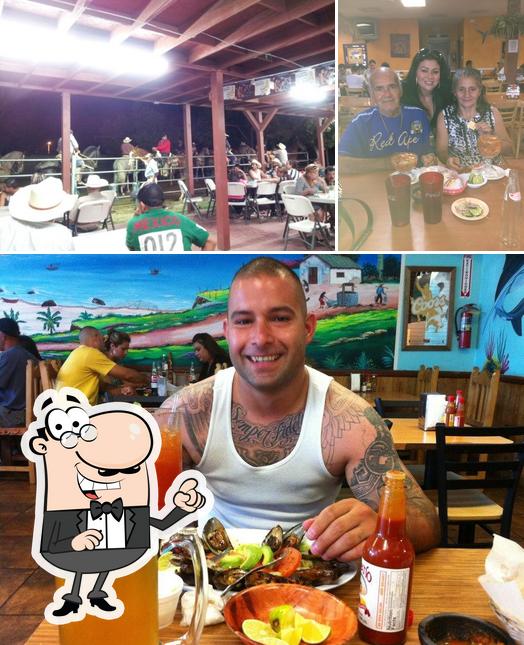 Mariscos Los Enriques