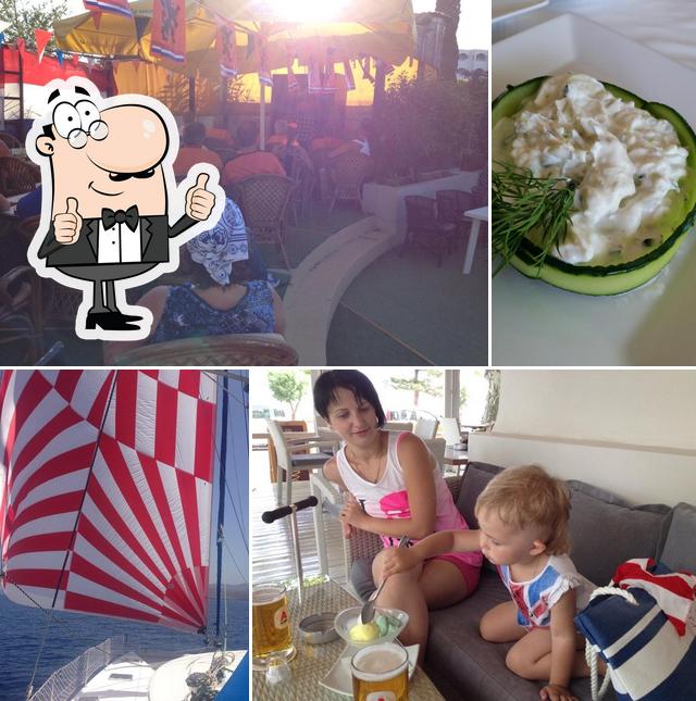 Yacht Seaside Restaurant