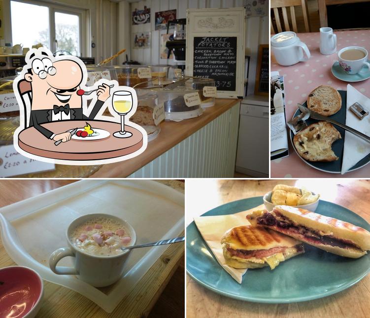 Little Roses Coffee Shop
