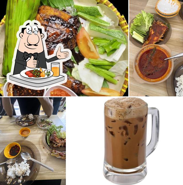 RESTORAN MEK MADU 3