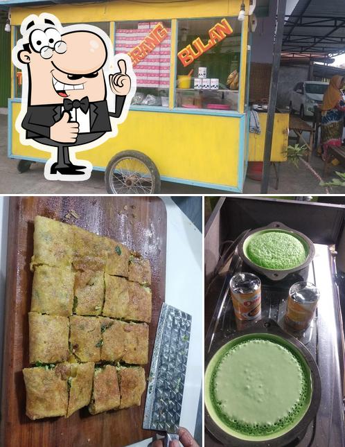 CIPTA RASA (martabak manis & martabak telur)