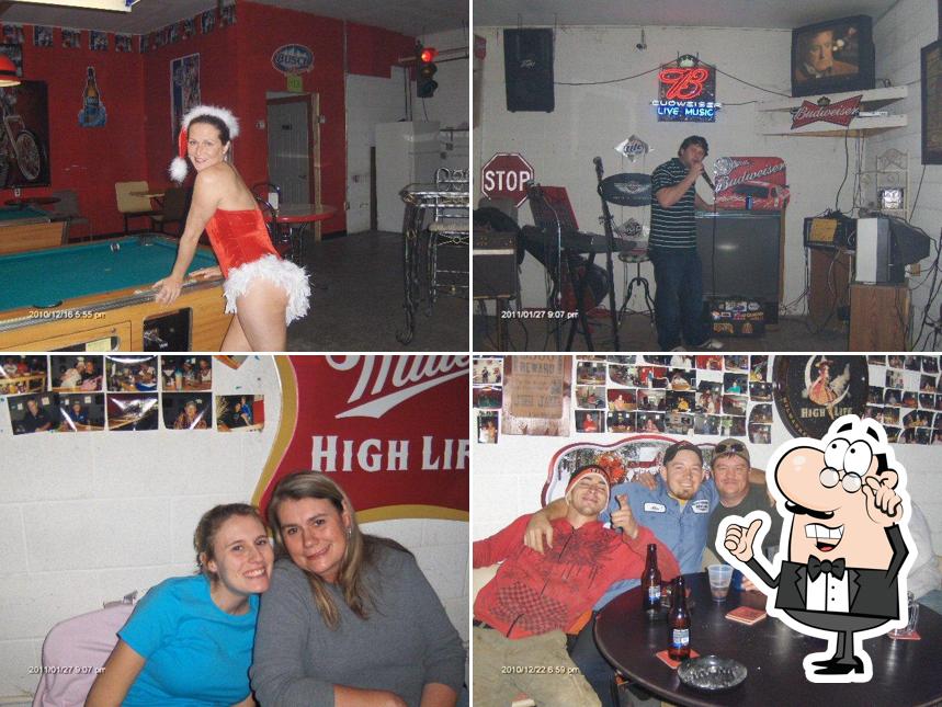Barbie's Corner Pub