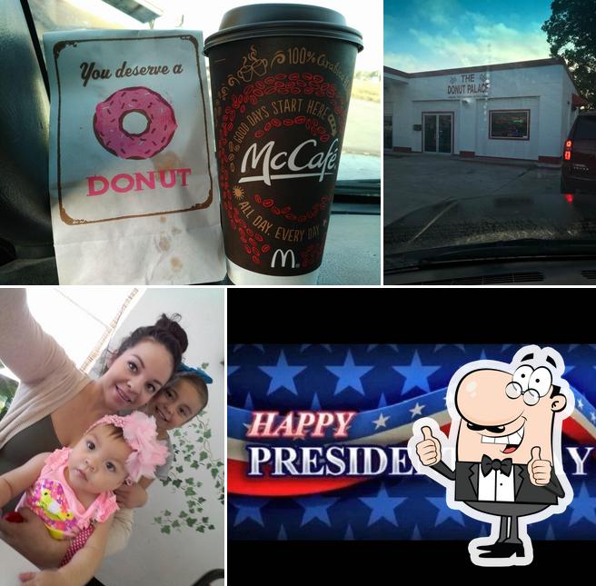 Donut Palace