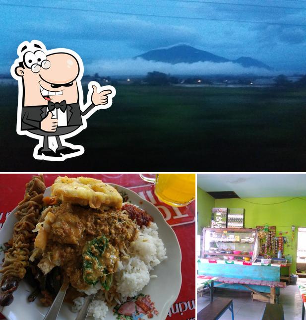 Warung Pojok Shena