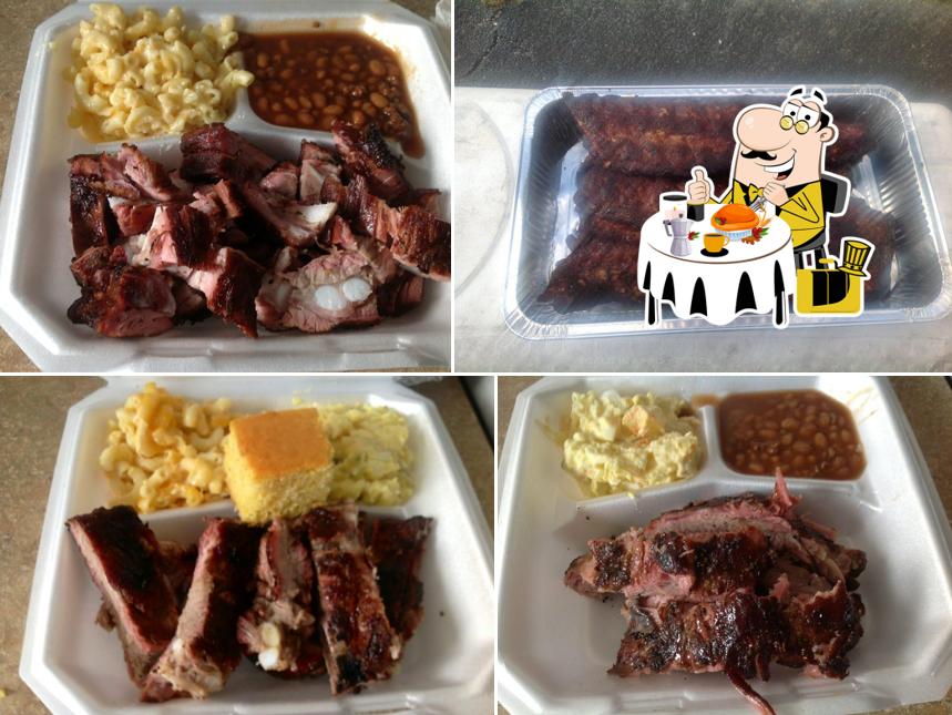 Howard's BBQ Truck