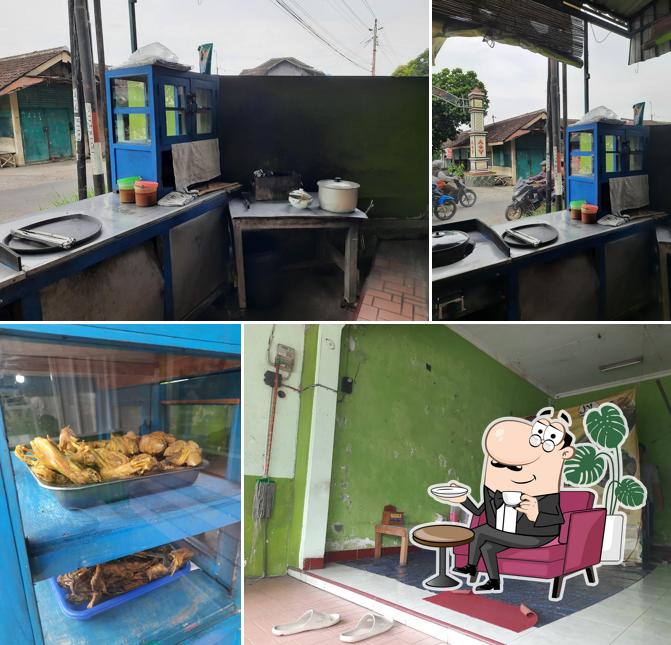 Warun Ayam Bakar Mas Anto