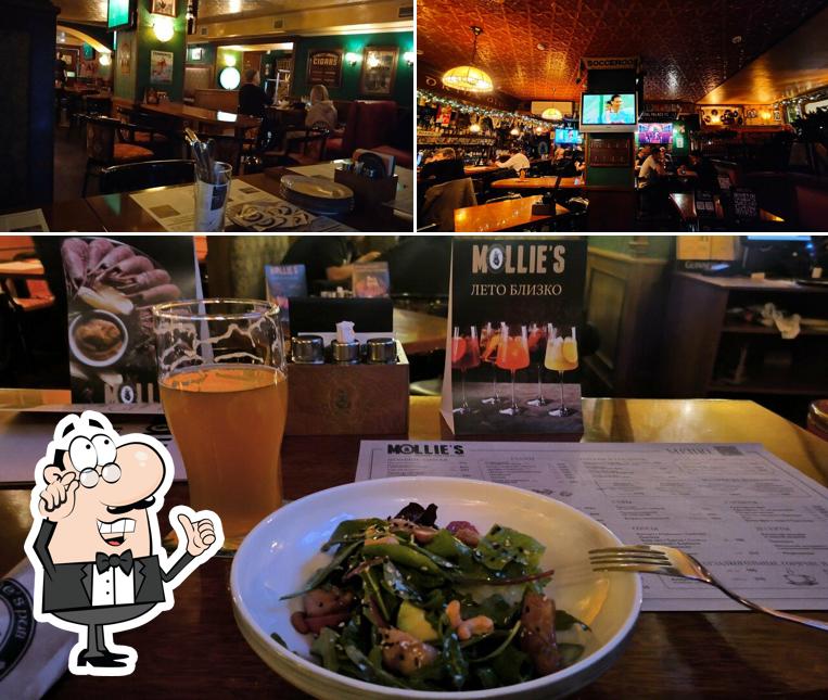 Посмотрите на внутренний интерьер "Mollie's"