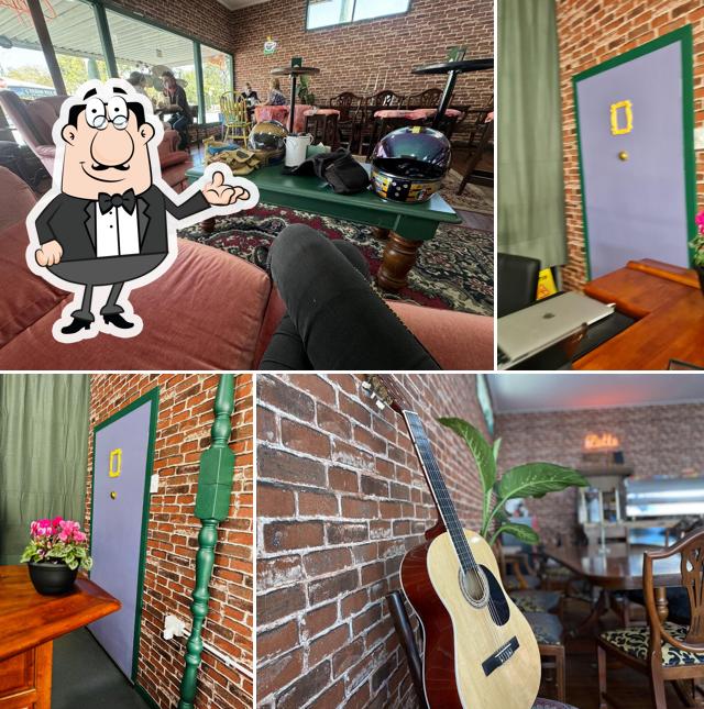 Friends & Flowers Cafe
