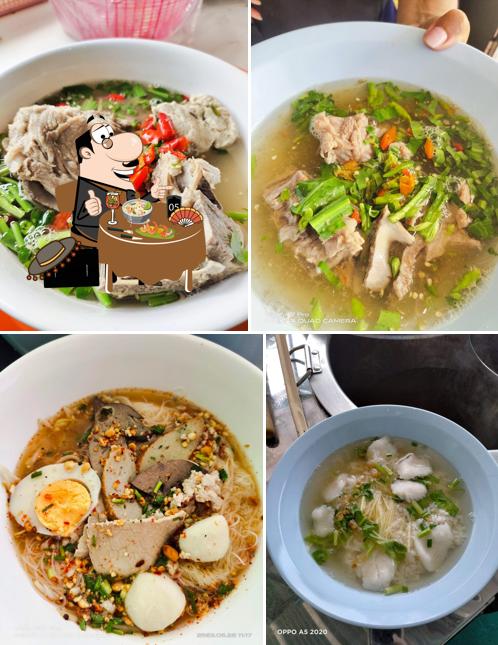 ร้านหน้าโดม