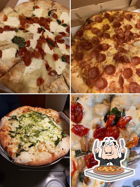 Dewey's Pizza - Crestview Hills