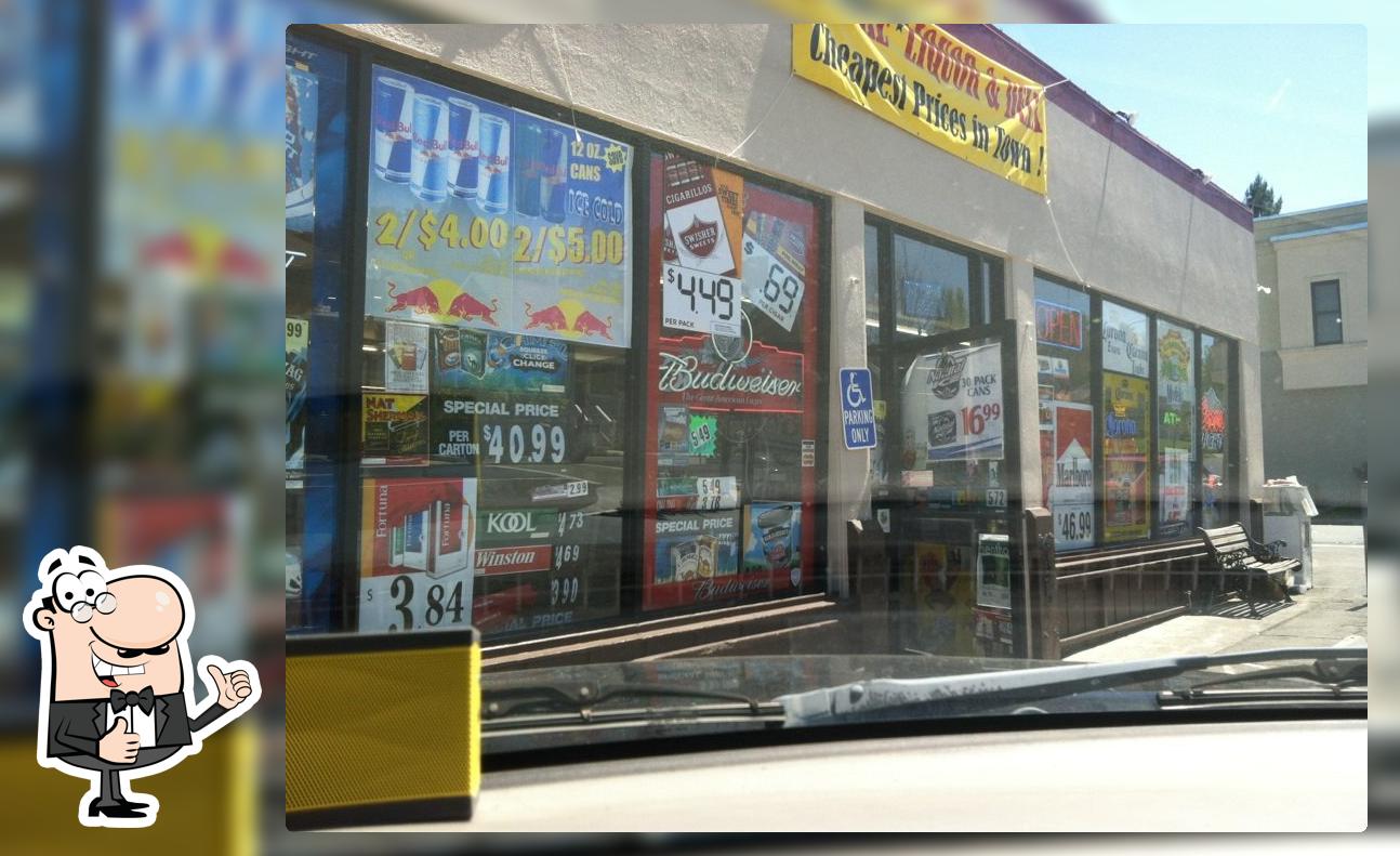 Lucca Liquor-Deli-Grocery